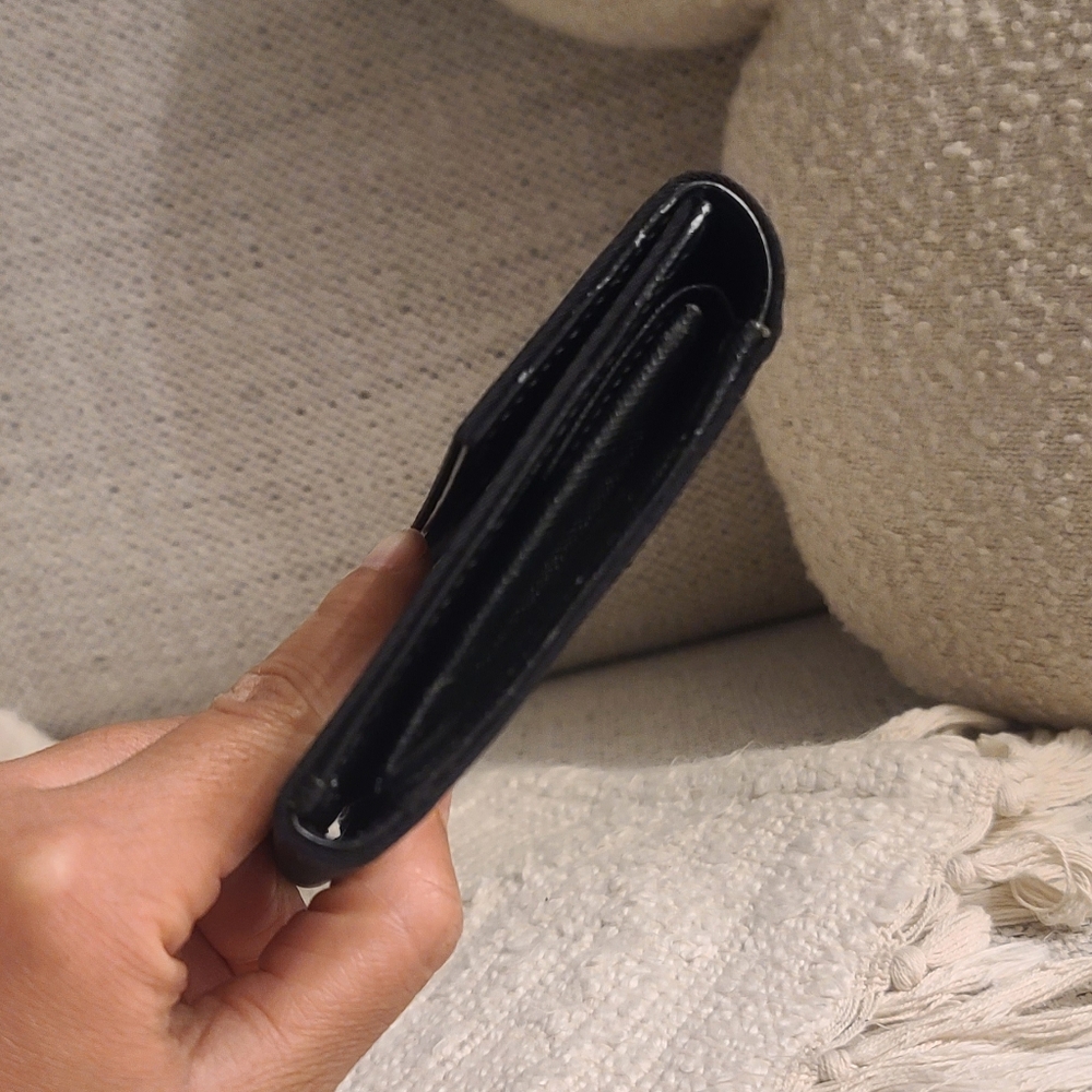 Prada Black Wallet - Picture 3 of 10